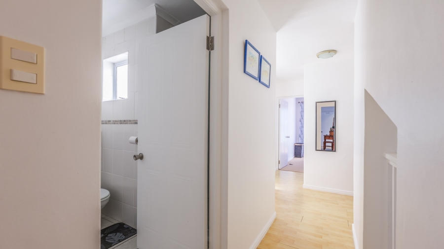 3 Bedroom Property for Sale in Struisbaai Western Cape